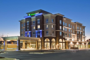  Holiday Inn Express Augusta North, an IHG Hotel  Огаста